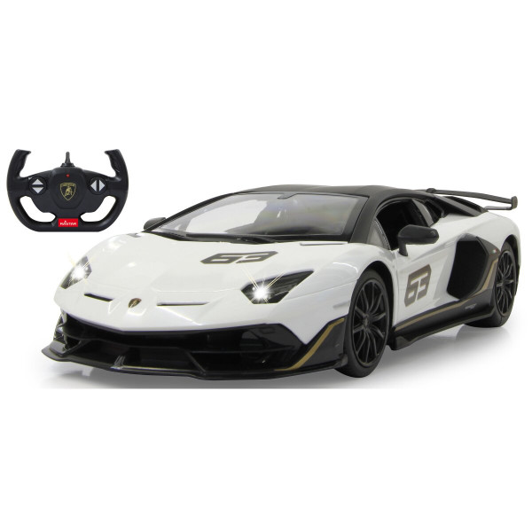 Lamborghini Aventador SVJ weiß