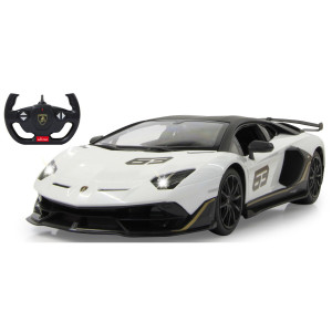 Lamborghini Aventador SVJ weiß