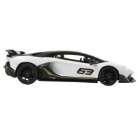 Lamborghini Aventador SVJ weiß