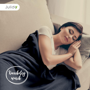 Julido Kuscheldecke 150x200 cm – Premium Wohndecke, Flauschig und Pflegeleicht